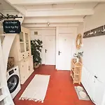 Aan De Hoge Berg *
