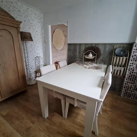 Aan De Hoge Berg Den Burg