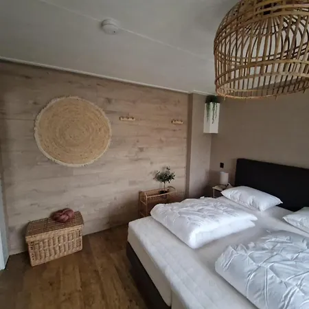 Aan De Hoge Berg Panzió *